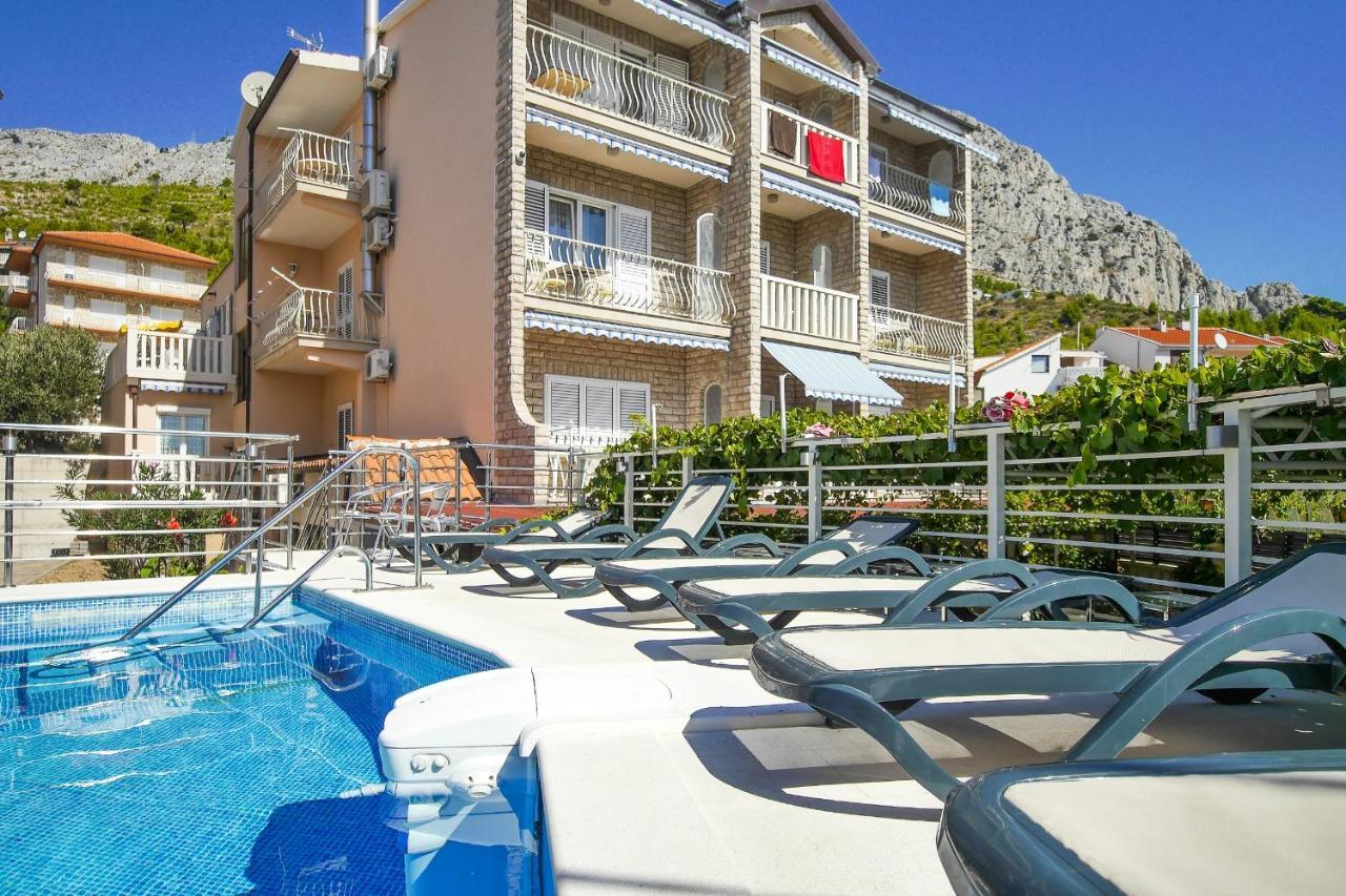 Apartments Babaja Omiš Kültér fotó