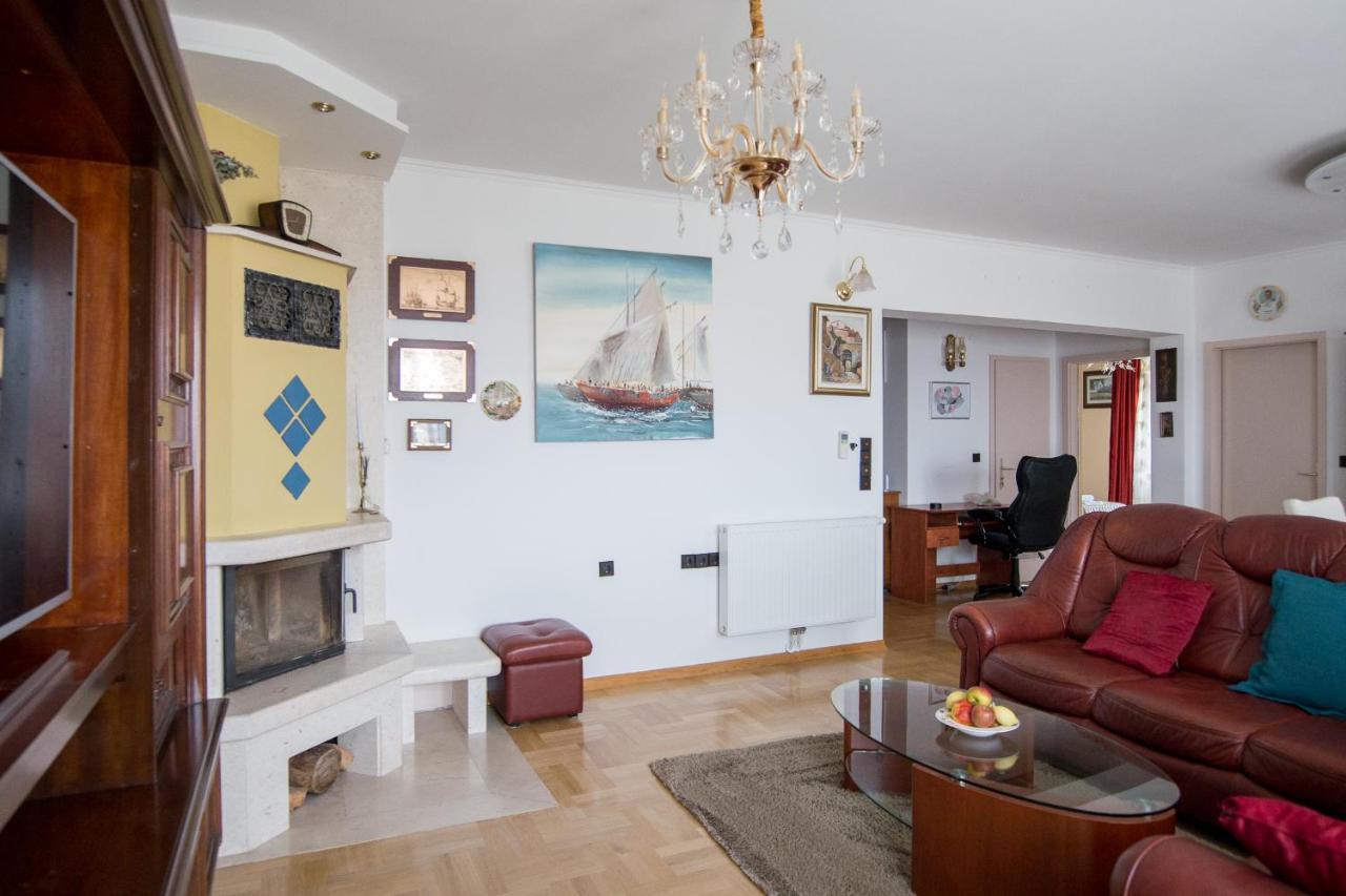 Apartments Babaja Omiš Kültér fotó