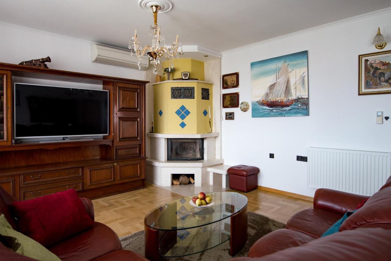 Apartments Babaja Omiš Kültér fotó